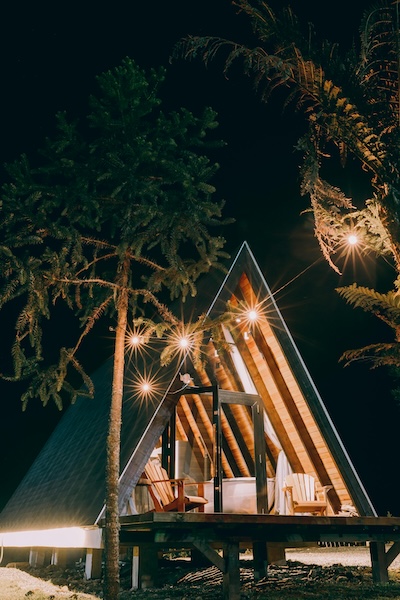 Inne usługi stolarskie oferowane przez firmę SZAH, dostosowane do indywidualnych potrzeb klientów.